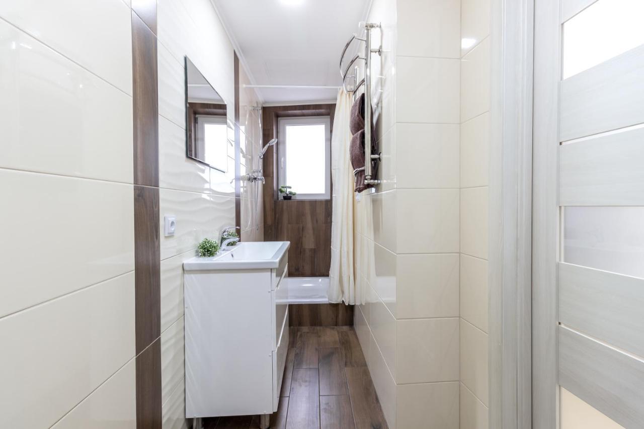 City Center Vip Studio Apartment Lviv Extérieur photo