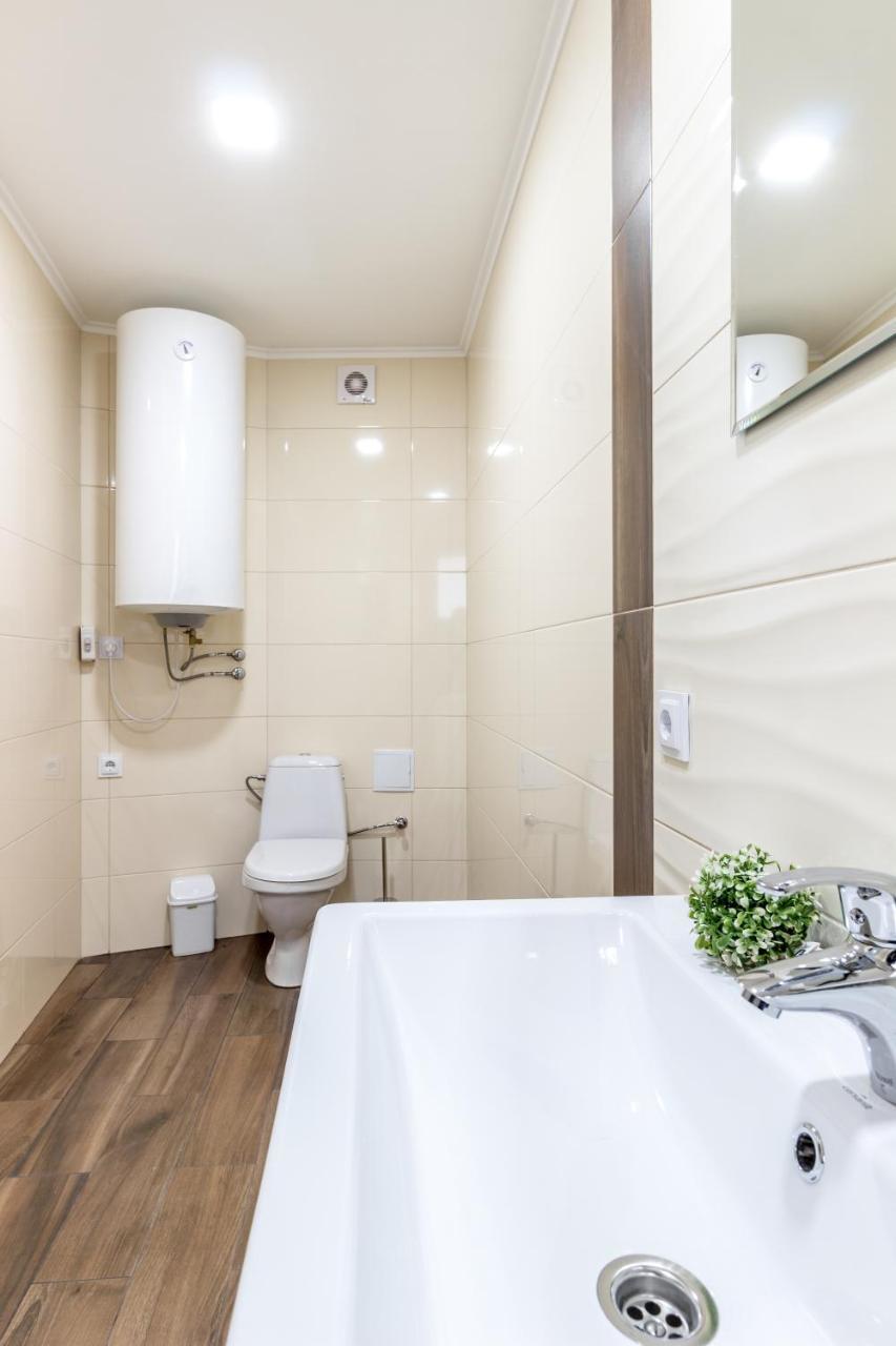 City Center Vip Studio Apartment Lviv Extérieur photo
