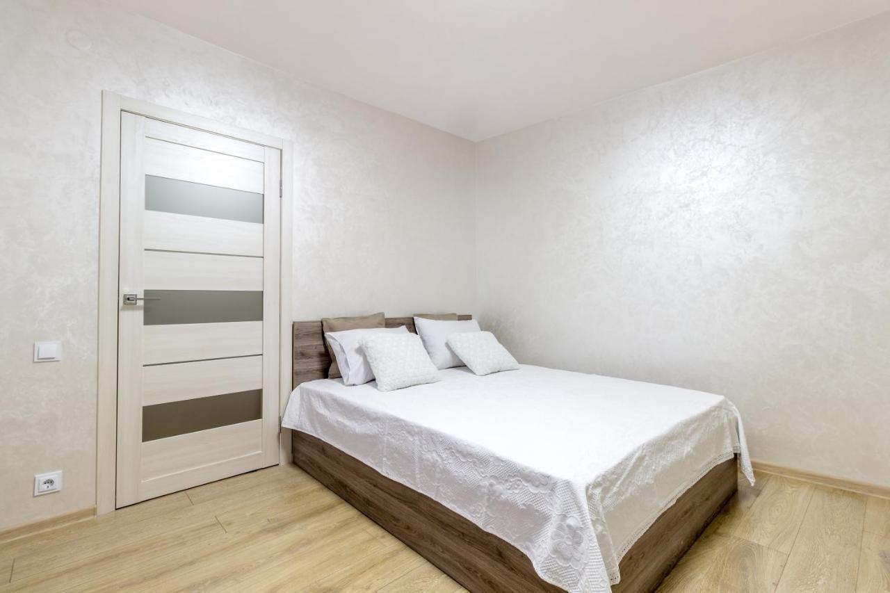 City Center Vip Studio Apartment Lviv Extérieur photo
